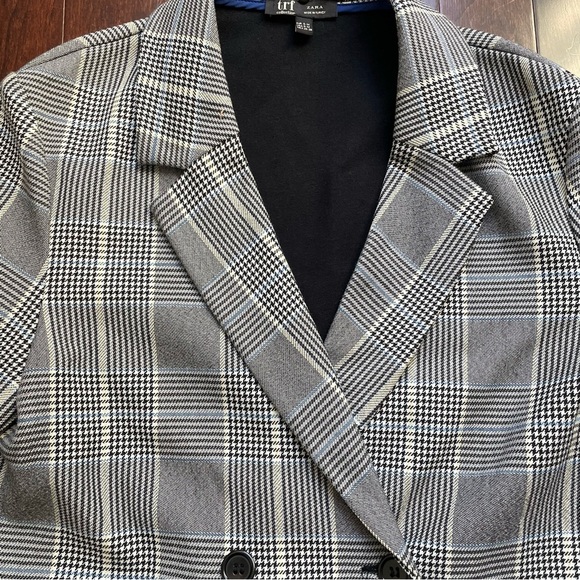 Zara Women’s Blazer Plaid Size S-M Gray Black Blue - Picture 3 of 6